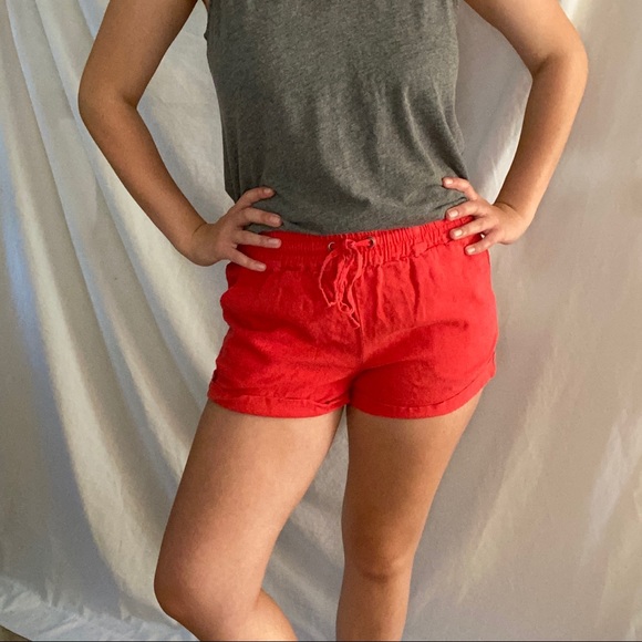 Forever 21 Coral Shorts - Picture 6 of 7